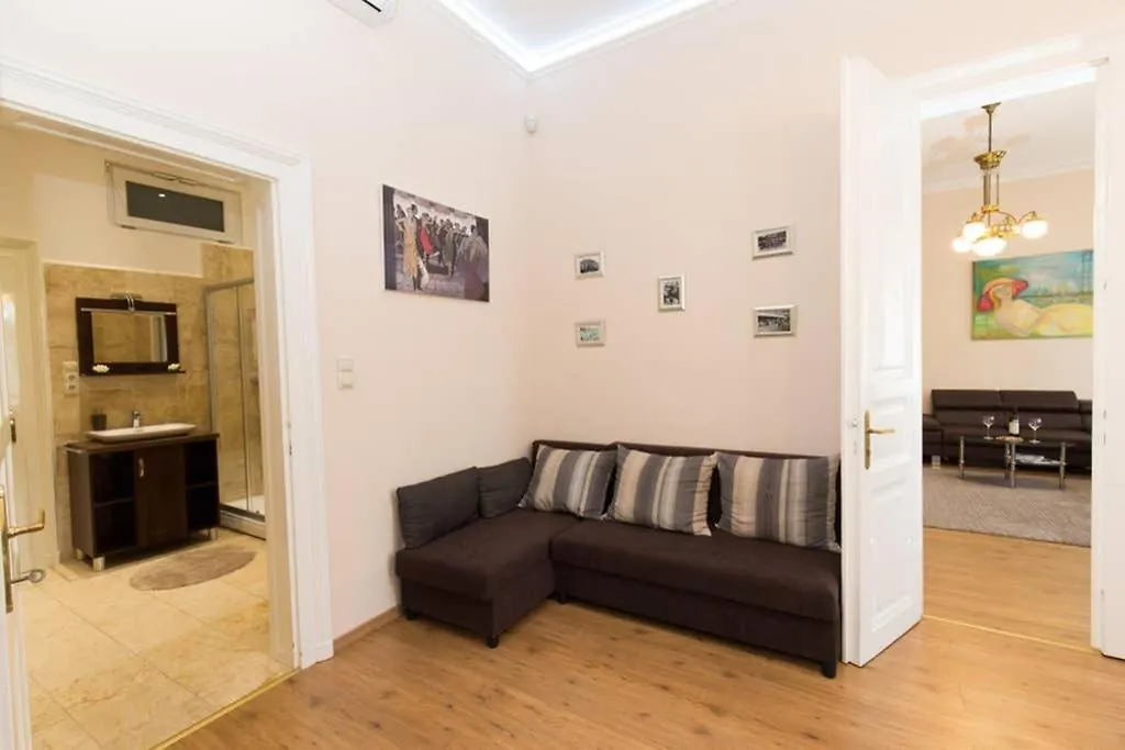 Elegant Apartment With Buda Castle View Budapest 0*,  Hungary